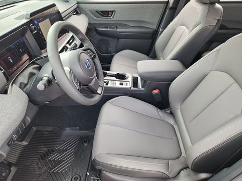New 2026 Subaru Outback Limited AWD/4WD image 9