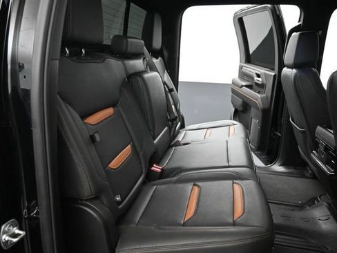 Used 2025 GMC Sierra 3500 AT4 w/ AT4 Premium Plus Package AWD/4WD image 20