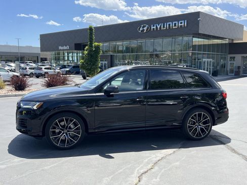 Used 2023 Audi Q7 3.0T Prestige w/ Prestige Package AWD/4WD image 1