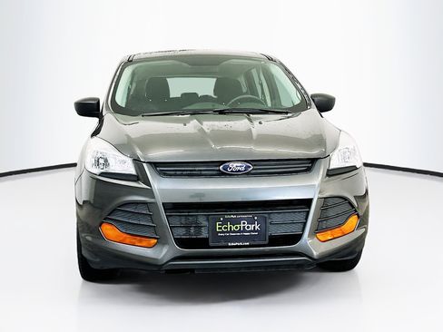 Used 2016 Ford Escape S FWD image 2