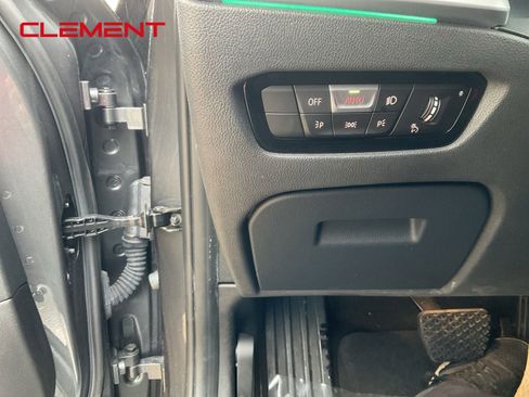 Used 2019 BMW 330i Sedan w/ Premium Package image 13