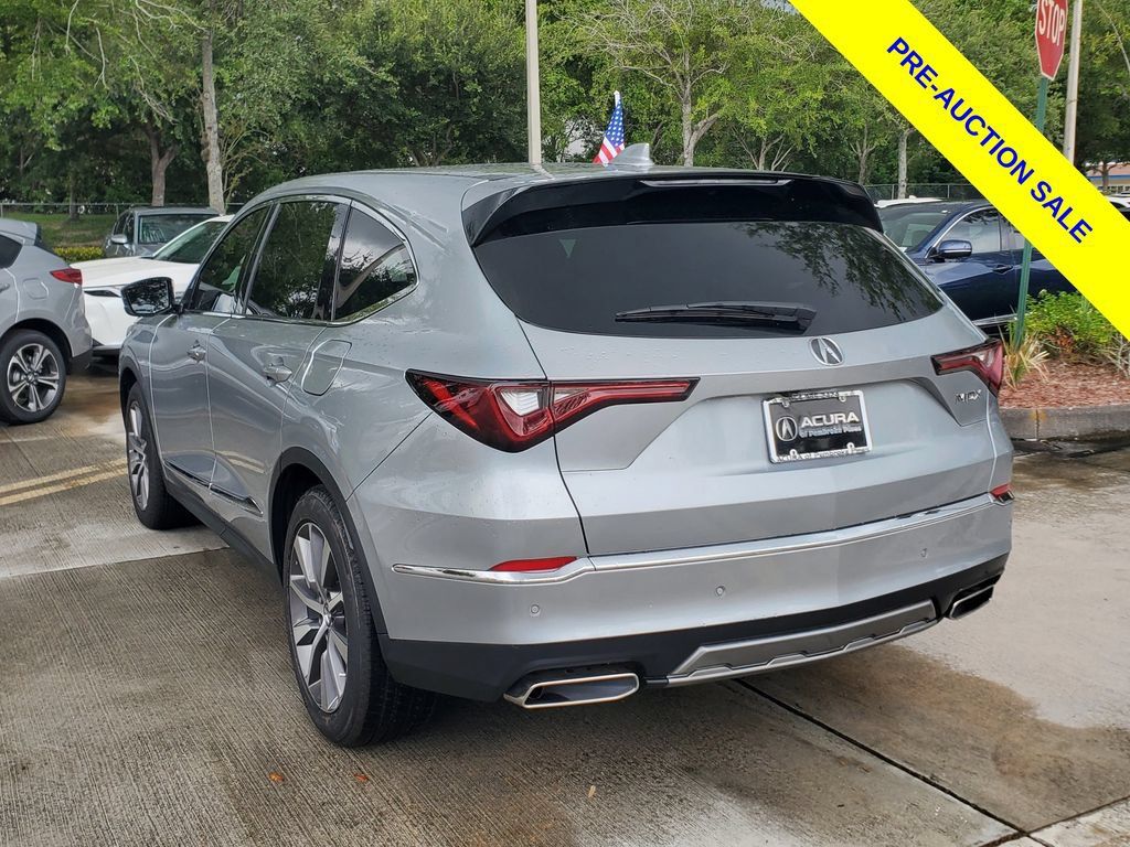 Used 2026 Acura MDX w/ Technology Package FWD image 5