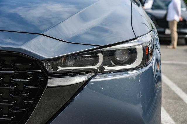 Used 2025 MAZDA CX-5 Carbon Edition AWD/4WD image 4