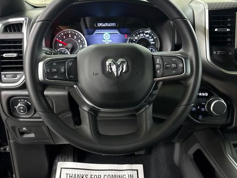 New 2026 RAM 1500 Express AWD/4WD image 12