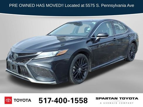 Used 2023 Toyota Camry XSE image 1