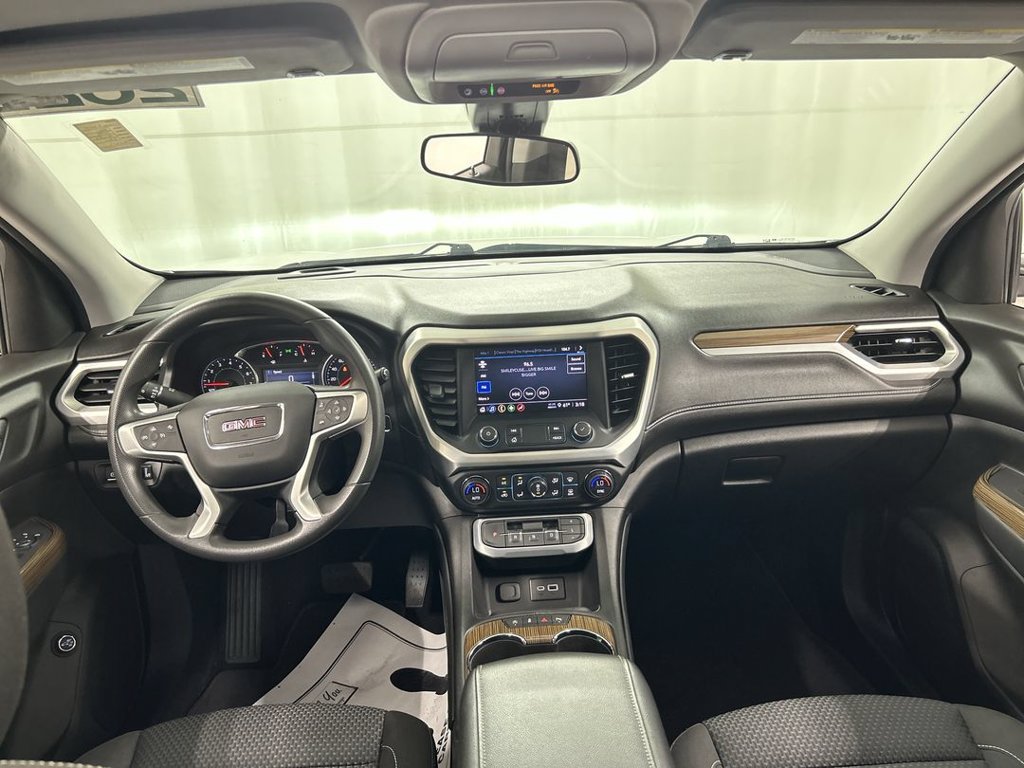 Used 2021 GMC Acadia SLE w/ Driver Convenience Package AWD/4WD image 18