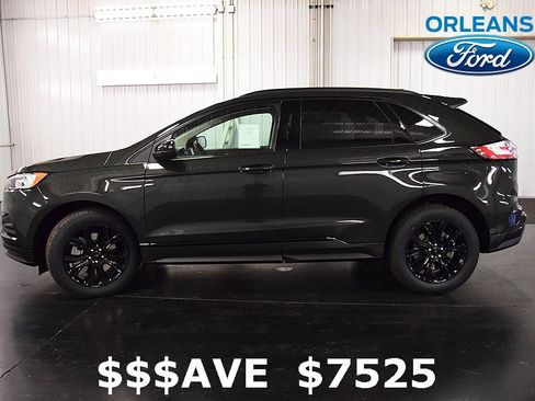 New 2024 Ford Edge SE w/ Black Appearance Package image 4