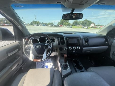 Used 2015 Toyota Sequoia Platinum RWD image 13