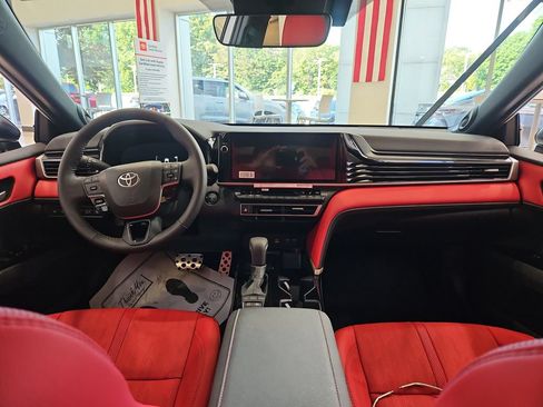 New 2026 Toyota Camry Hybrid AWD/4WD image 4