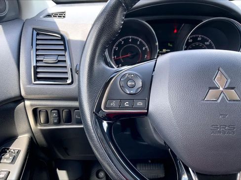Used 2024 Mitsubishi Outlander Sport SE AWD/4WD image 23