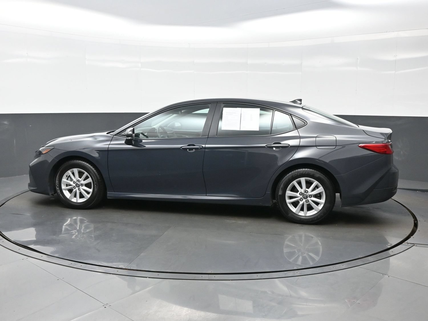 Used 2025 Toyota Camry LE FWD image 3
