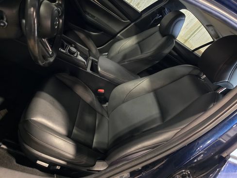 Used 2024 MAZDA MAZDA3 s FWD image 6