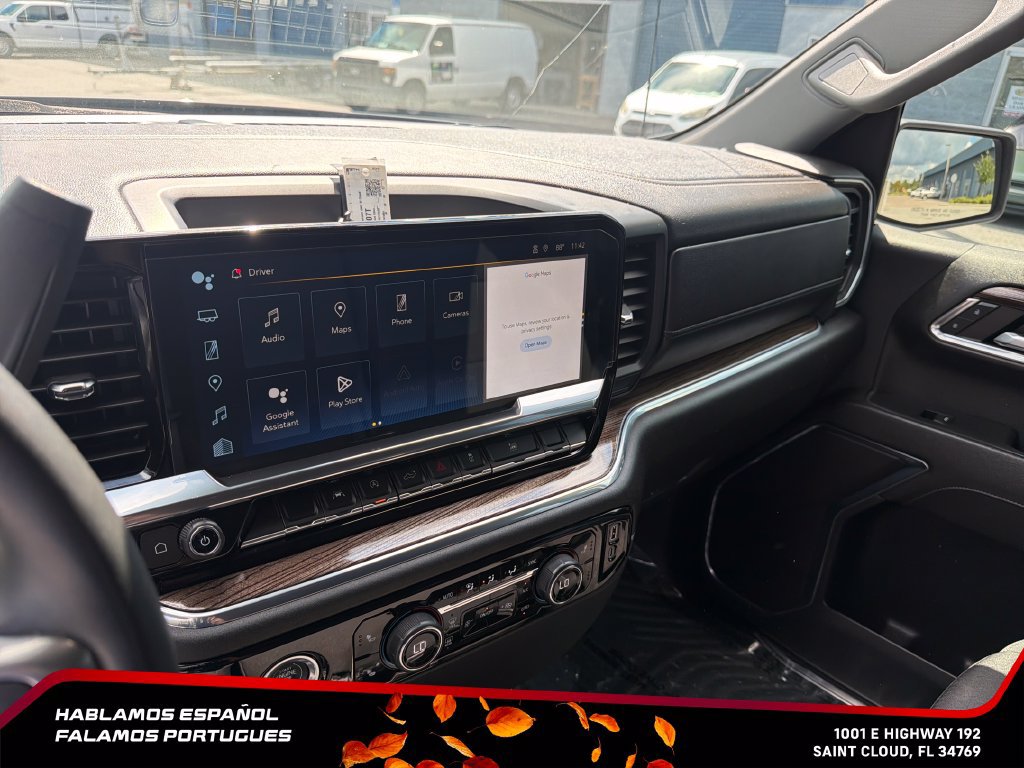 Used 2024 Chevrolet Silverado 1500 RST AWD/4WD image 21