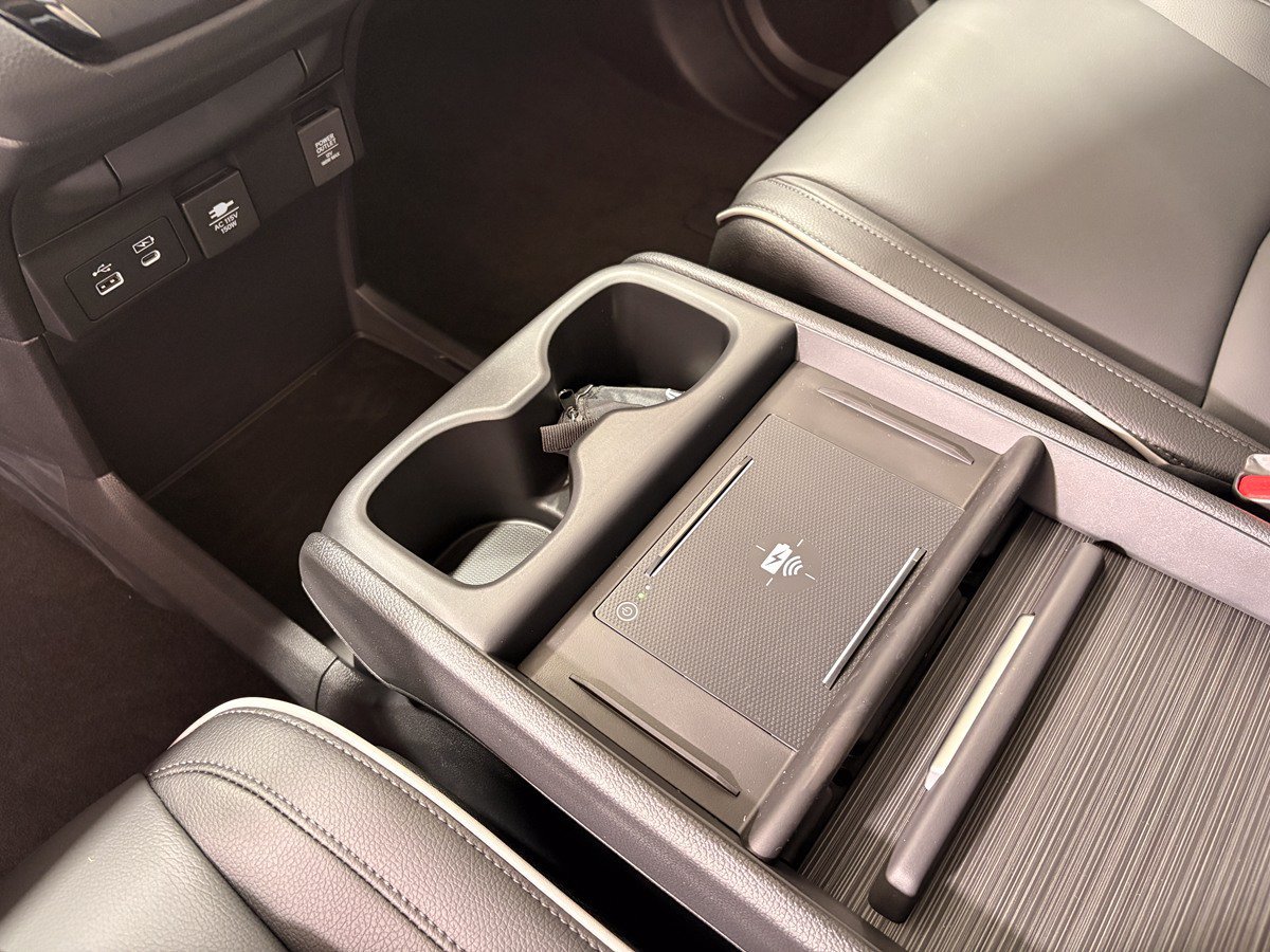 New 2027 Honda Odyssey Touring image 19
