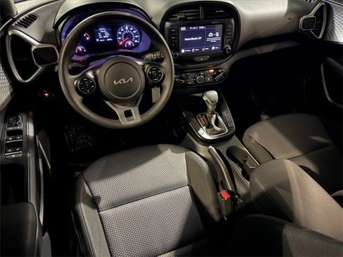 Used 2022 Kia Soul LX w/ Technology Package image 33
