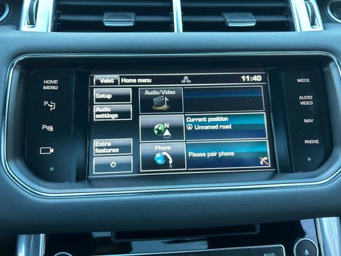 Used 2014 Land Rover Range Rover Sport HSE image 30