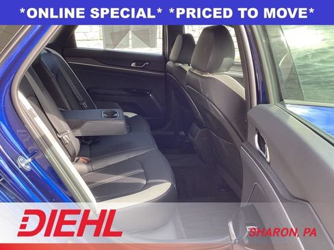Used 2026 Kia K5 GT-Line AWD/4WD image 11