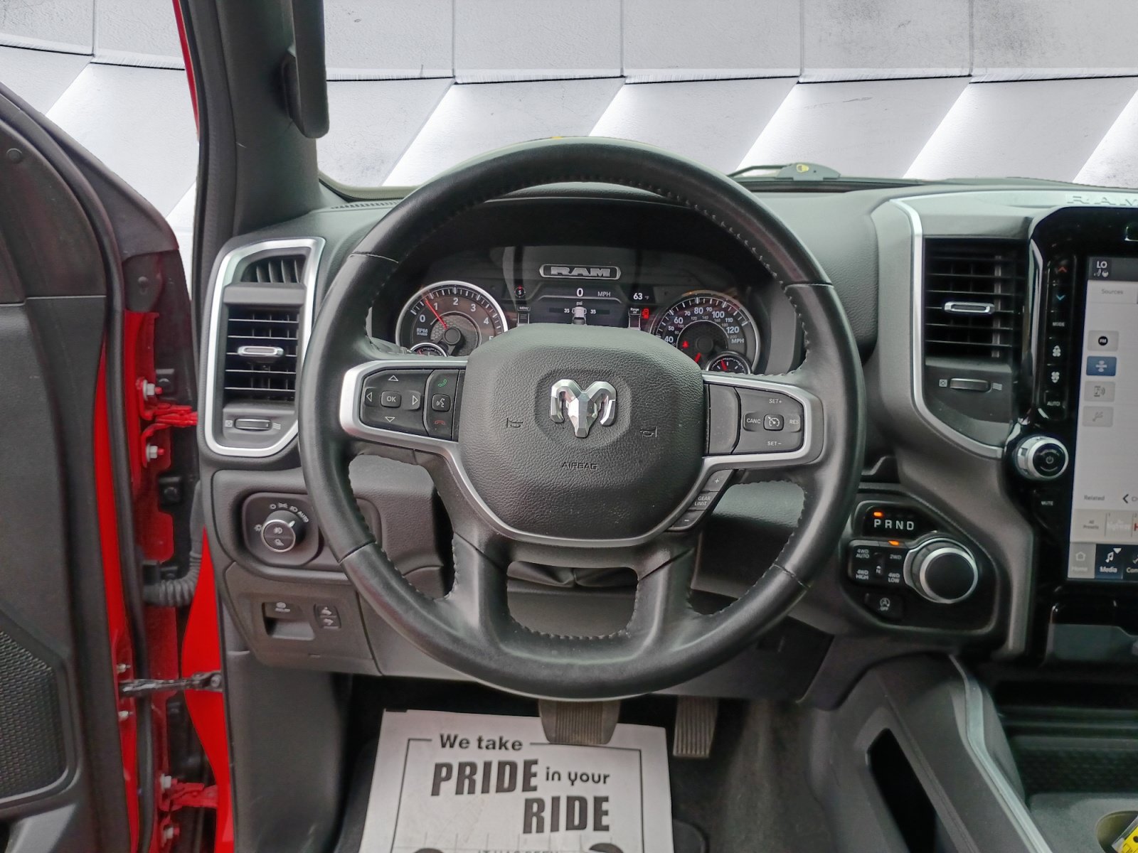 Used 2023 RAM 1500 Big Horn AWD/4WD image 15