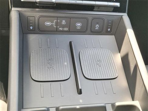 New 2025 Hyundai Santa Fe Calligraphy image 10