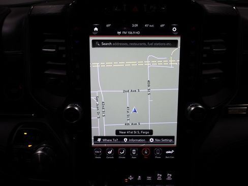 Used 2020 RAM 1500 Limited image 32