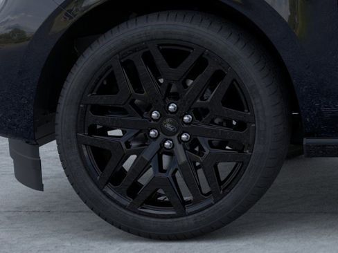 New 2026 Ford Expedition Max Platinum AWD/4WD image 13