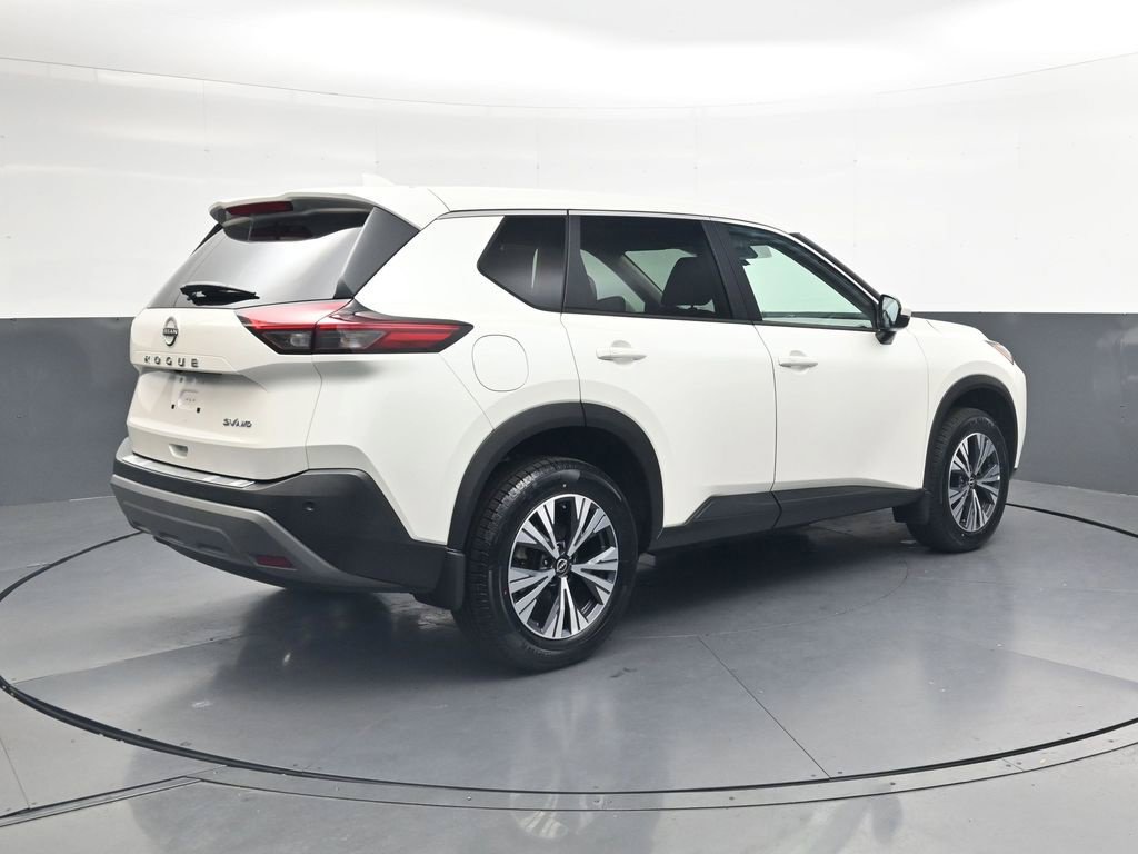 Certified 2022 Nissan Rogue SV AWD/4WD image 5