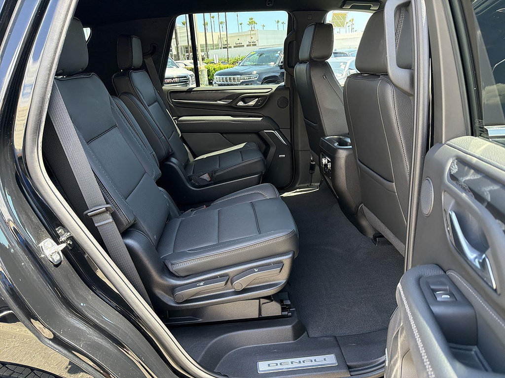 Used 2024 GMC Yukon Denali AWD/4WD image 26