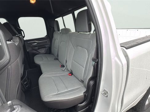Used 2022 RAM 1500 Big Horn AWD/4WD image 19
