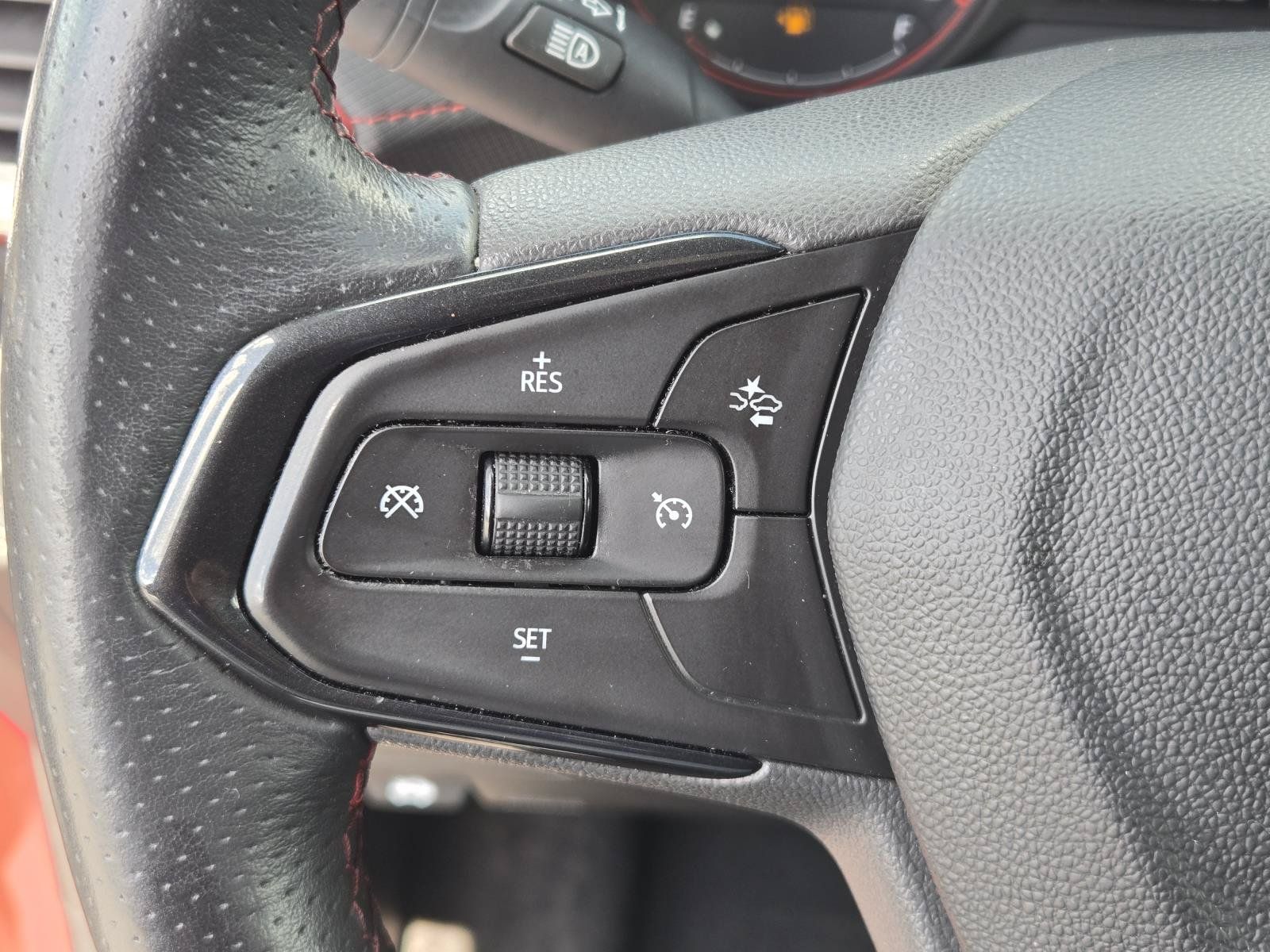 Used 2021 Chevrolet TrailBlazer RS w/ Convenience Package FWD image 18