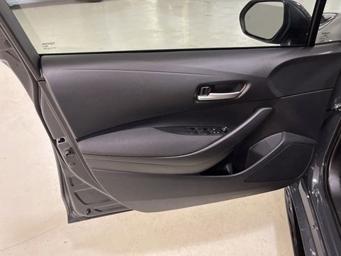 Used 2026 Toyota Corolla SE image 17