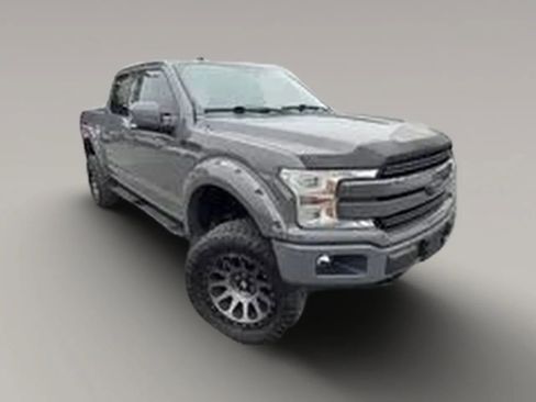 Used 2018 Ford F150 Lariat w/ Equipment Group 502A Luxury AWD/4WD image 4