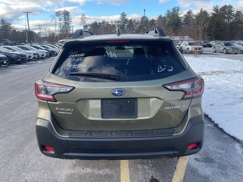 New 2025 Subaru Outback Premium image 6