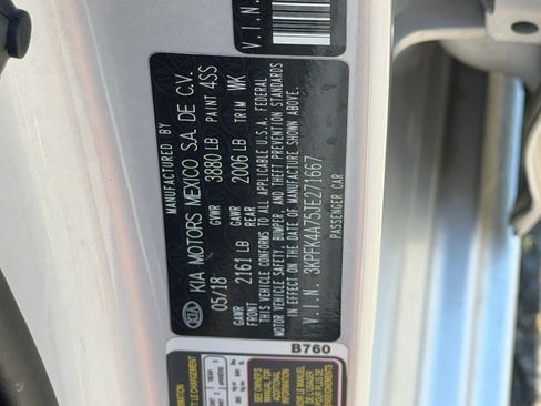 Used 2018 Kia Forte LX w/ LX Rear Camera Package image 32