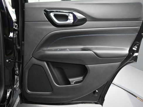 New 2026 Jeep Compass Limited image 16