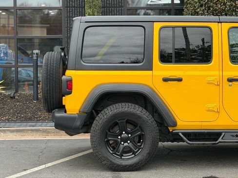 Used 2020 Jeep Wrangler Unlimited Sport S image 22