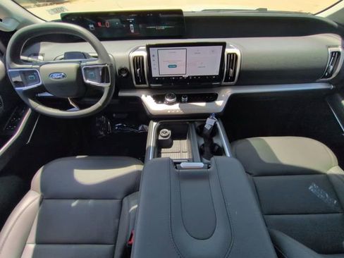 New 2026 Ford Expedition Max Active image 15