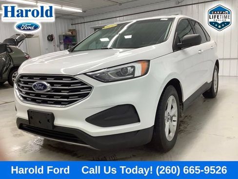 Used 2020 Ford Edge SE FWD image 3