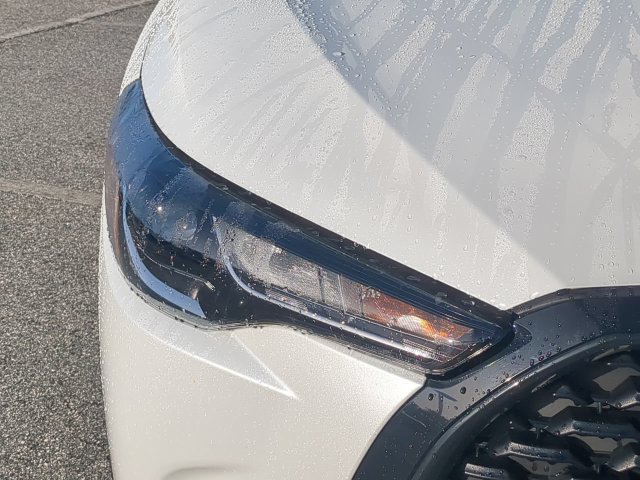 Certified 2025 Toyota Corolla Cross LE FWD image 10