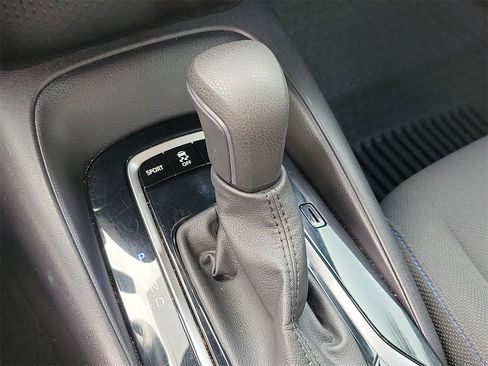 Used 2022 Toyota Corolla SE image 27