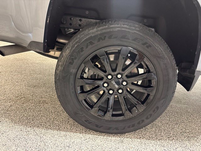 Used 2022 GMC Canyon Elevation w/ Trailering Package RWD image 32