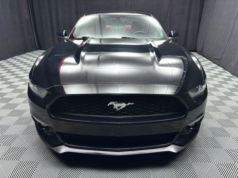 Used 2017 Ford Mustang Premium image 9