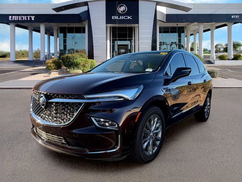 Used 2024 Buick Enclave Avenir w/ Avenir Technology Package AWD/4WD image 4