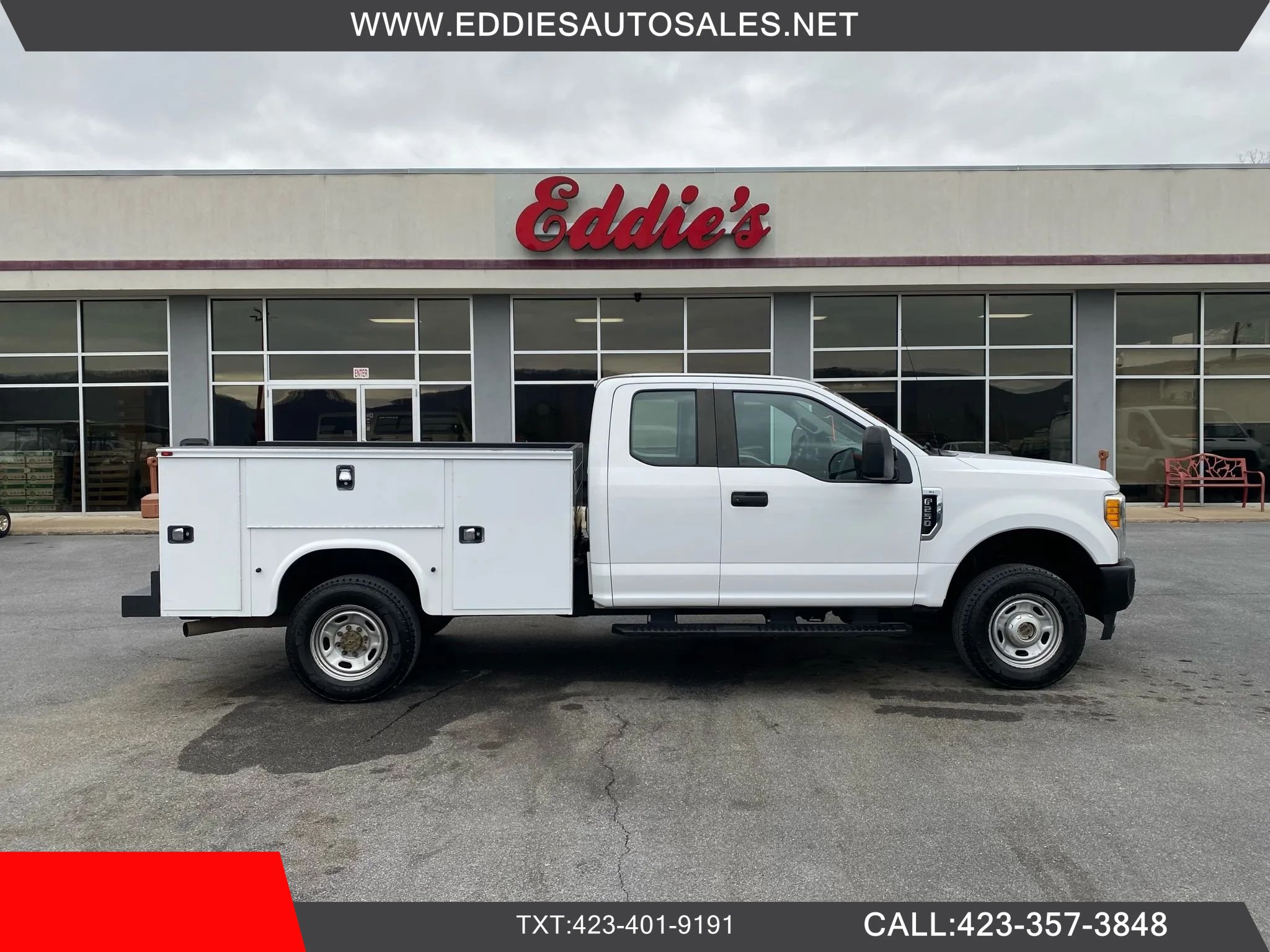 Used 2017 Ford F250 4x4 SuperCab Super Duty image 1