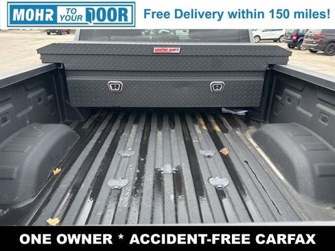 Used 2025 Chevrolet Silverado 2500 Custom w/ Custom Value Package image 9