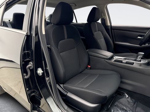 Used 2023 Nissan Sentra SV w/ All-Weather Package FWD image 16