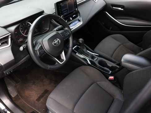 Used 2022 Toyota Corolla SE FWD image 6