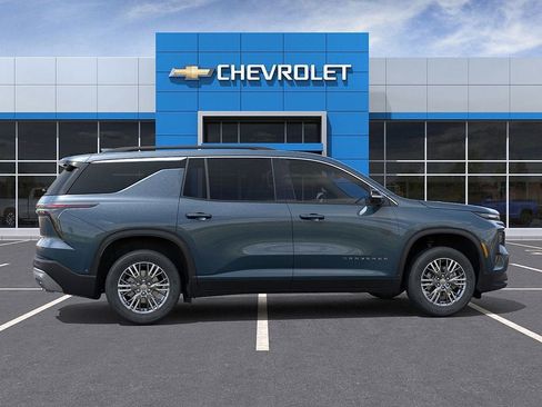 New 2026 Chevrolet Traverse LT w/ Driver Confidence Package image 6