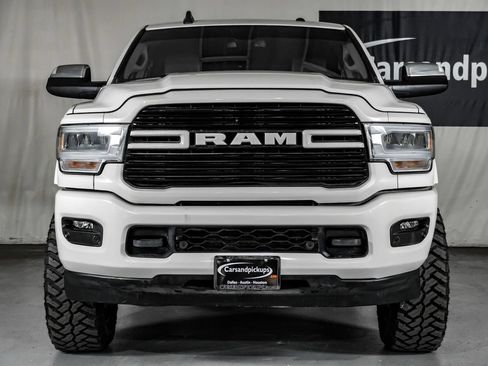 Used 2022 RAM 2500 Laramie AWD/4WD image 3