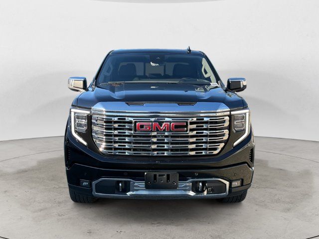 Used 2024 GMC Sierra 1500 Denali AWD/4WD image 2