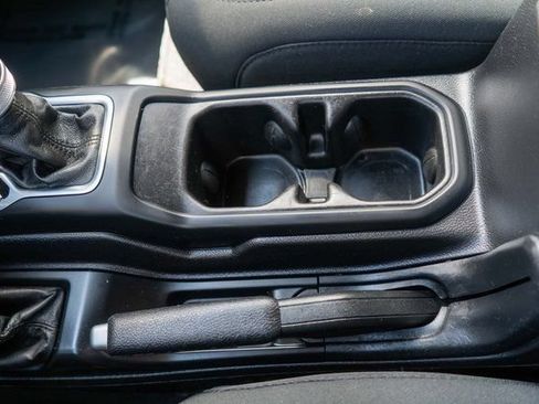 Used 2021 Jeep Gladiator Sport AWD/4WD image 28